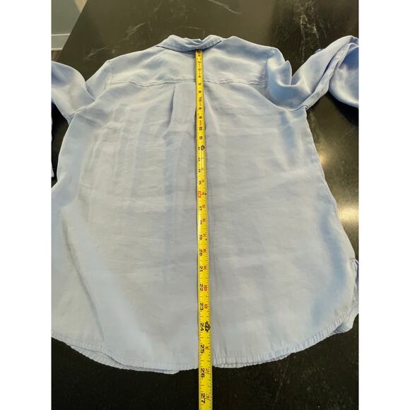 Chico's Blue Button up roll tab shirt size 1 (8) medium - Picture 9 of 10